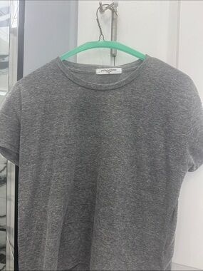 perfectwhitetee Women's Heather Charcoal Short Sleeve Tee Harley